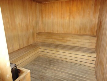 garden service suites at times square