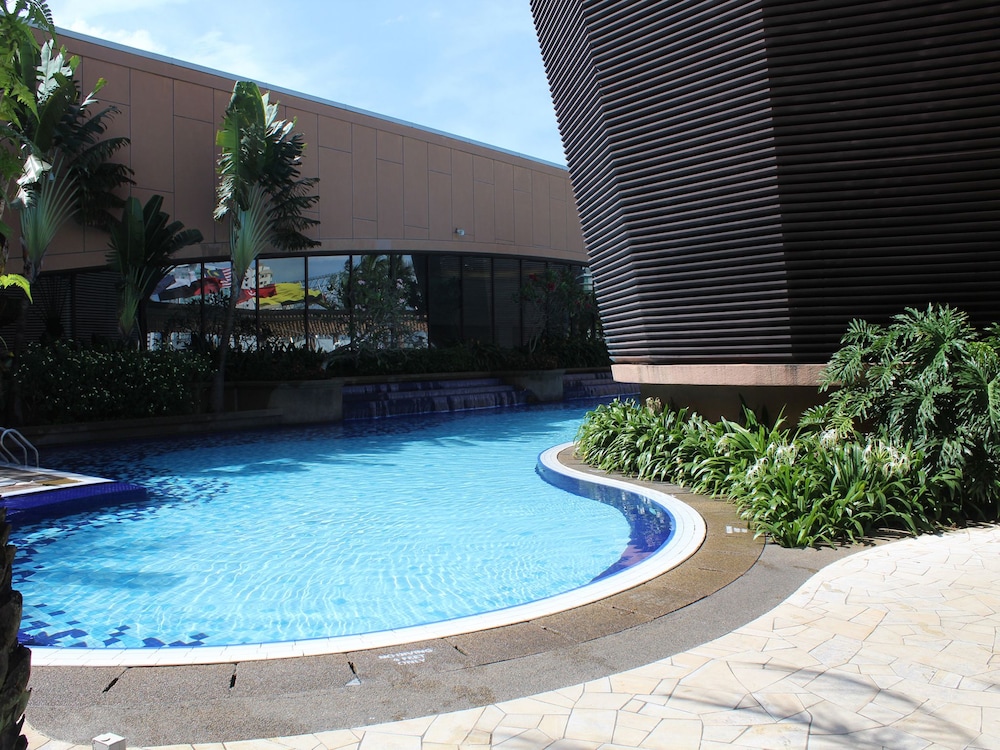 garden service suites at times square