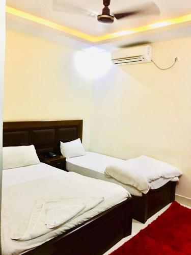 Hotel Suramma,Near Mayadevi Temple,3 star