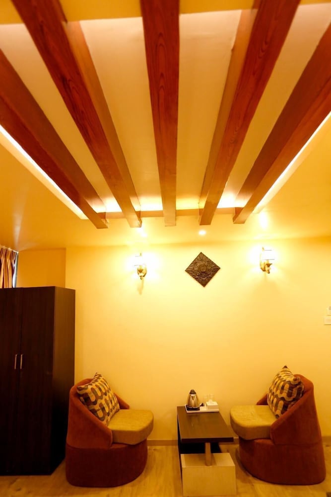 hotel readers inn pvt ltd