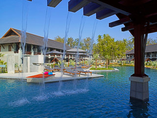 The Slate,Nai Yang Beach>>Choeng Thale,5 star