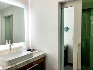 best western premier hotel at fishers landing