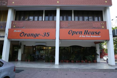 Hotel Orange 35,Mohali>>Chandigarh,3 star