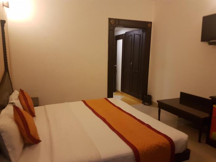 hotel orange 35