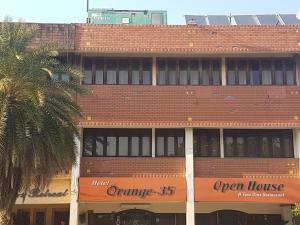 hotel orange 35