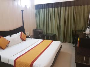 hotel orange 35
