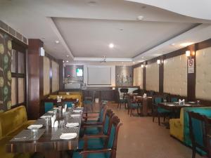 hotel orange 35