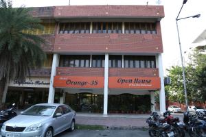 hotel orange 35