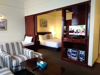 grand service apartment at times square