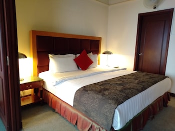 grand service apartment at times square