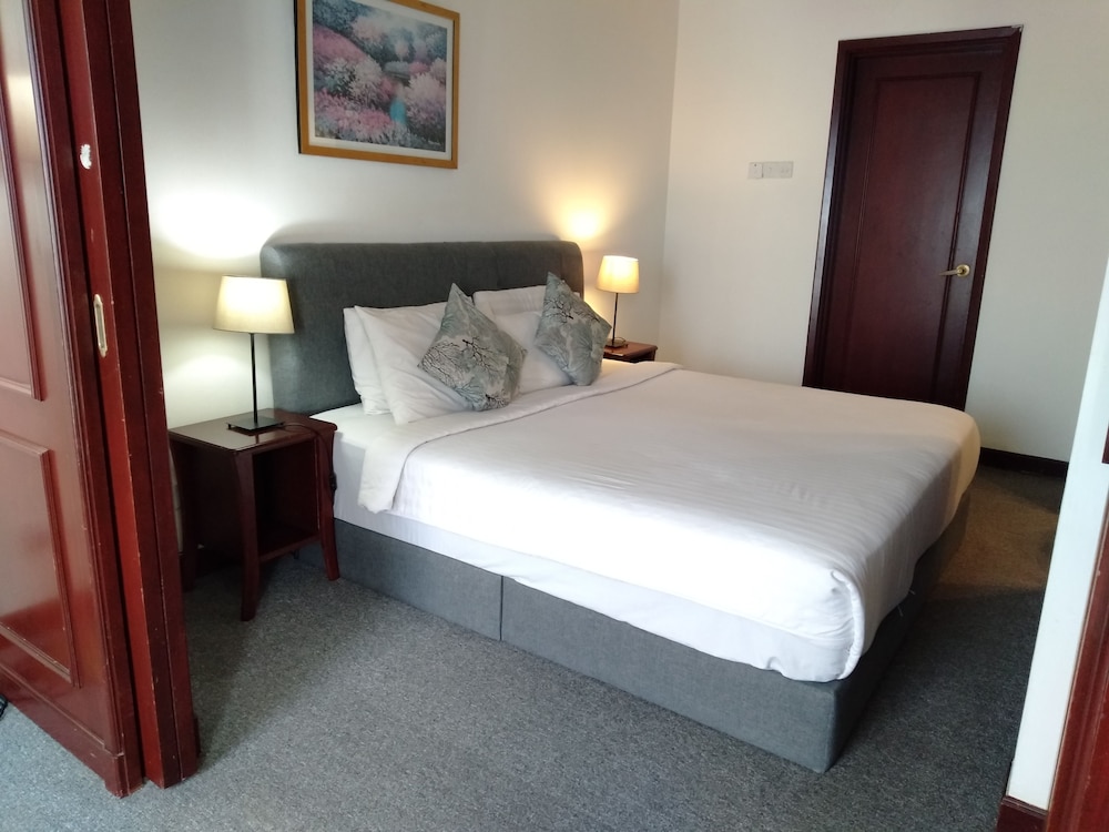 grand service apartment at times square