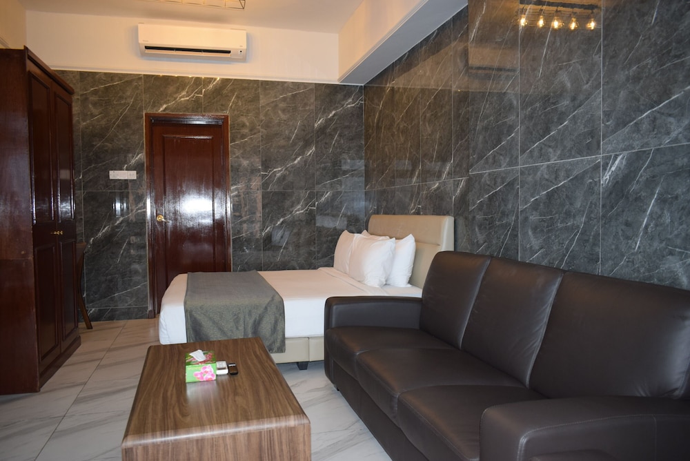 grand service apartment at times square