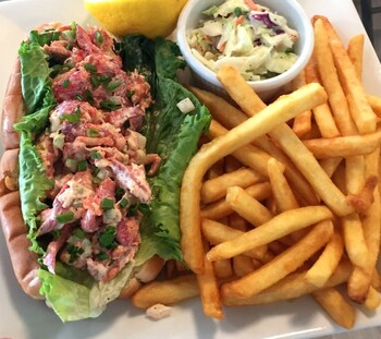 Sandy Shore Motel,Fishers Island>>Coventry,3 star