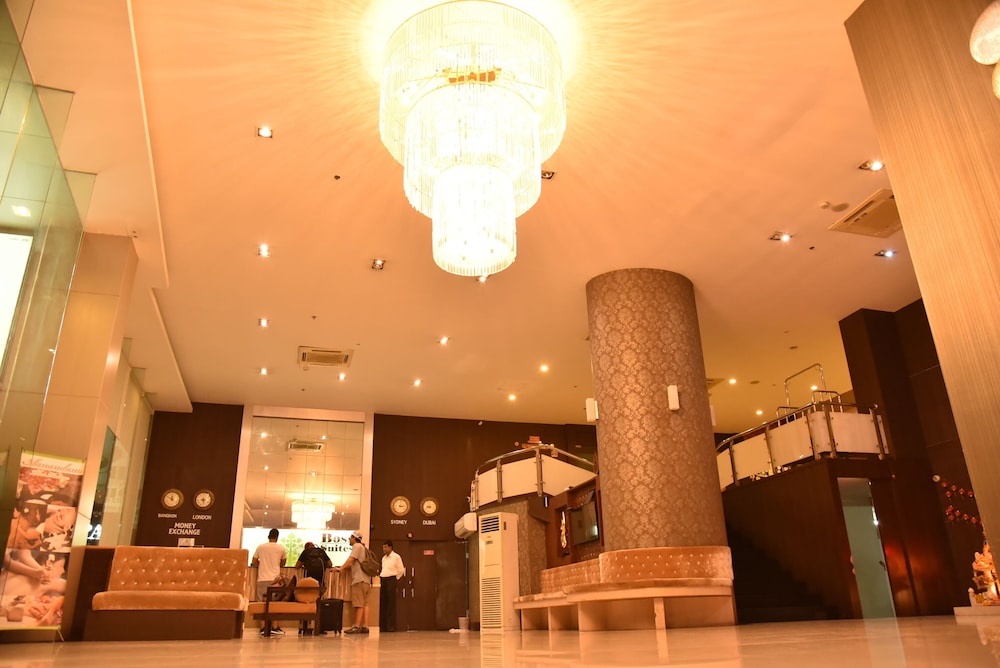 boss suites nana hotel