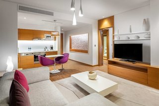 radisson blu hotel and residence riyadh diplomatic quarter