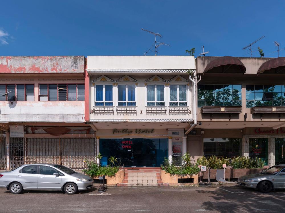 fully hotel johor jaya