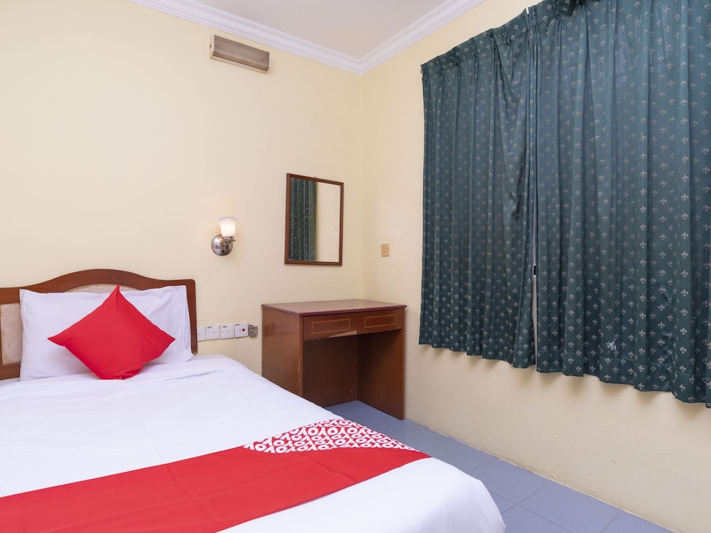 fully hotel johor jaya