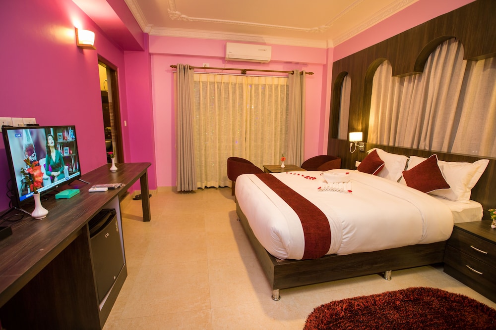 hotel task international