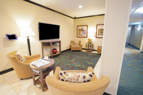 candlewood suites boise towne square by ihg
