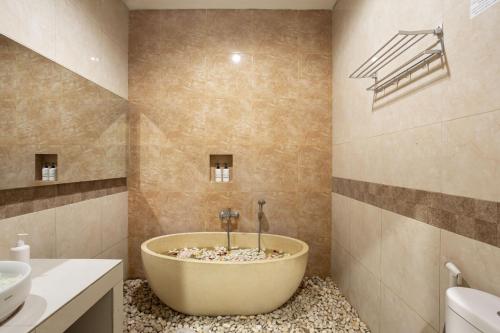 paisa seminyak living