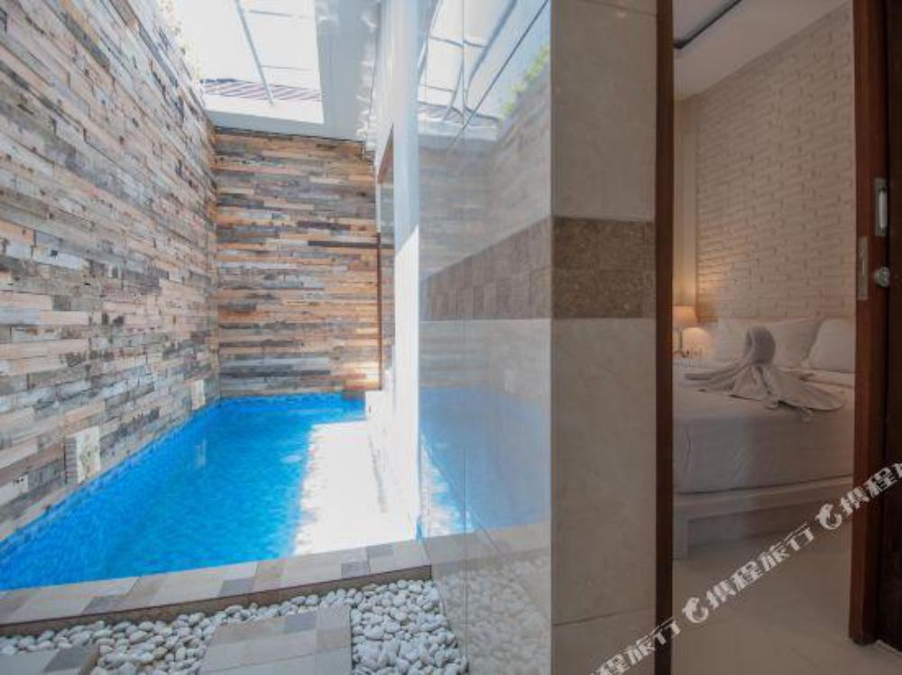 paisa seminyak living