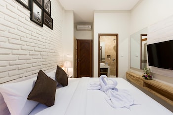 paisa seminyak living