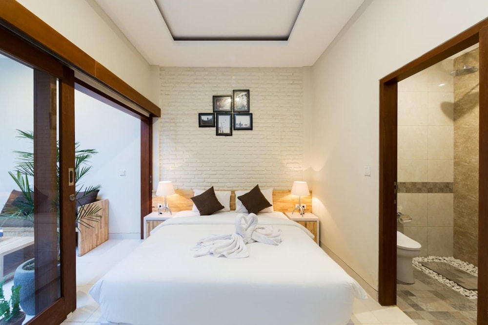 paisa seminyak living