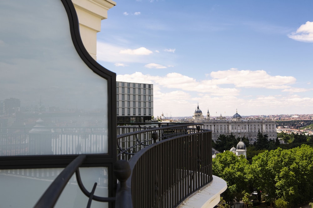 riu plaza espana