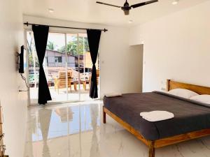 crystall goa onyx edition