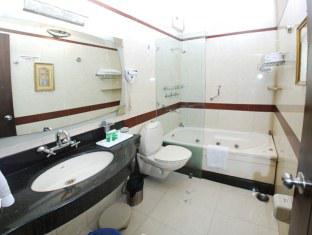 Casa Royal,New Delhi>>Delhi,3 star