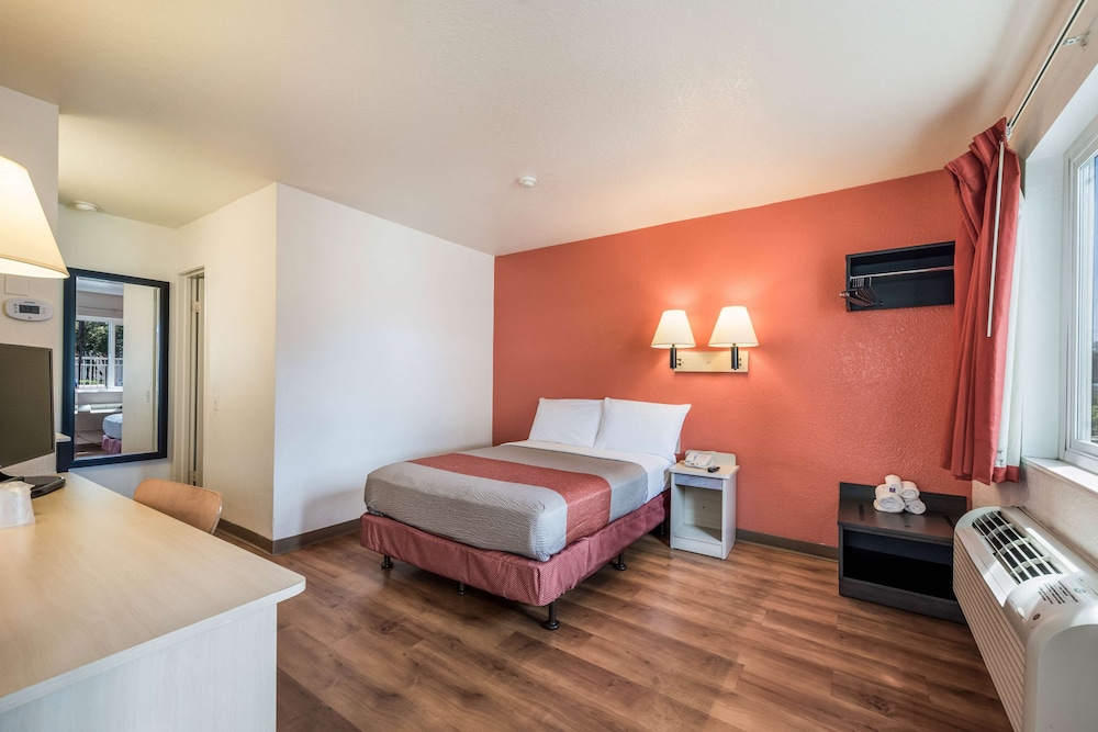 motel 6 rohnert park ca