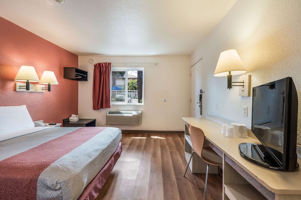 motel 6 rohnert park ca