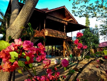 nirwana buton villa