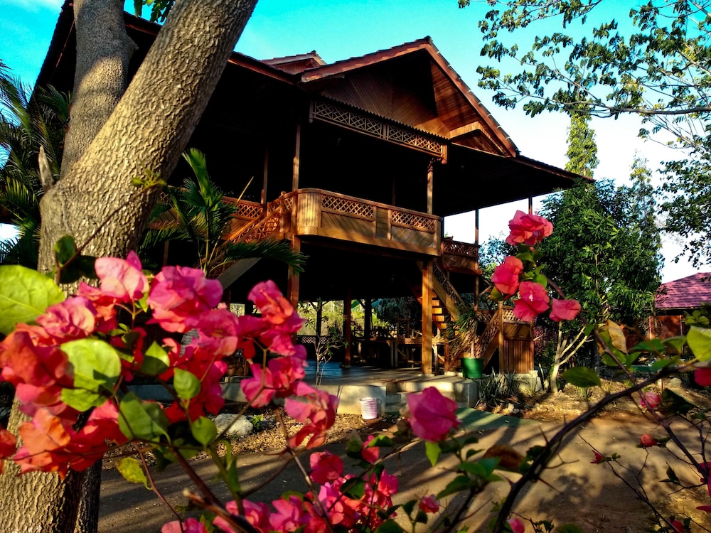 nirwana buton villa