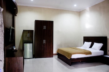 nirwana buton villa