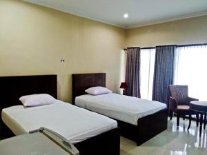 nirwana buton villa