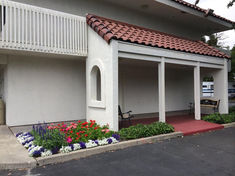 motel 6 petaluma