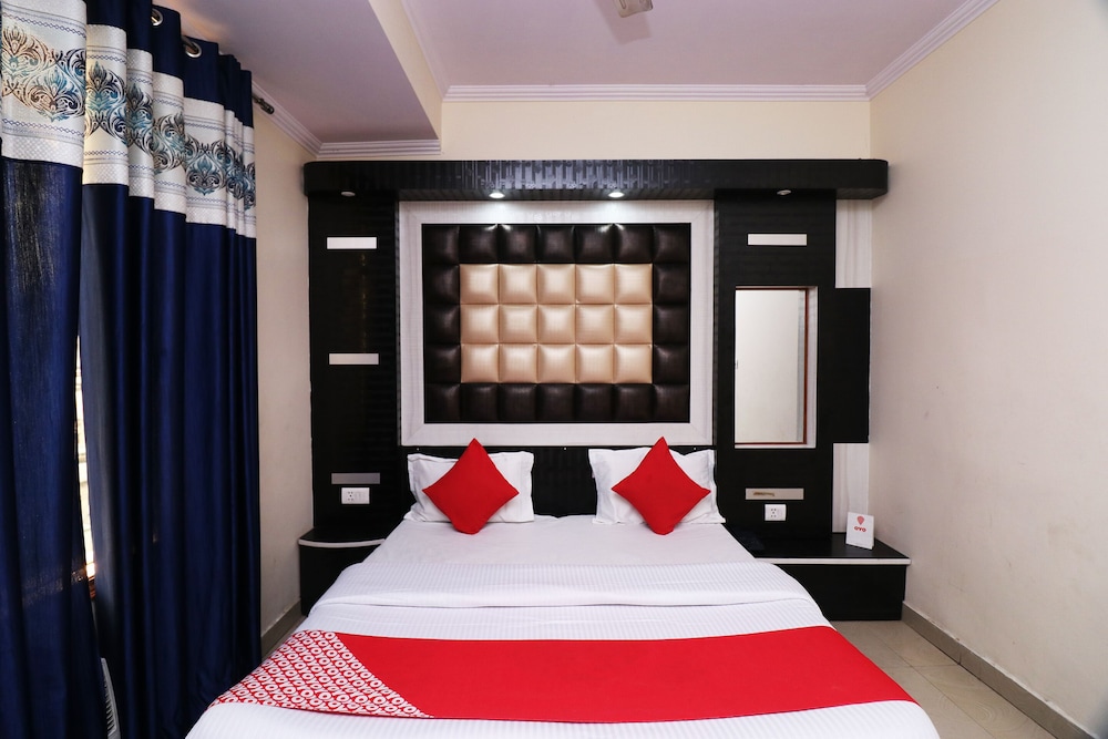 oyo 22242 maa rudrani resort