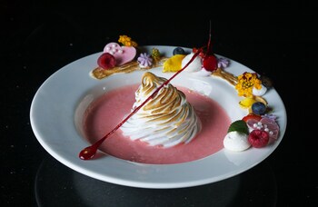 avenzel hotel and convention cibubur