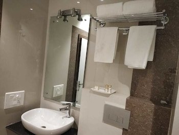hotel s b excellency
