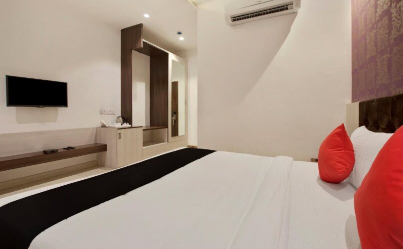 hotel s b excellency