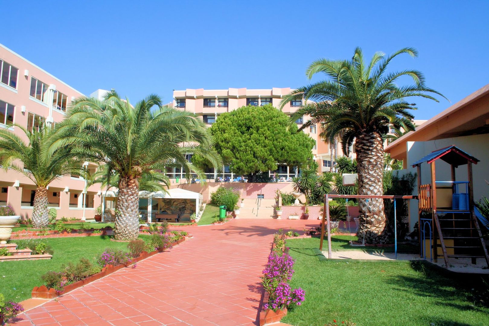 auramar beach resort