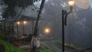 Mistywindvalley,Kottayam>>Erattupetta,3 star