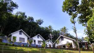 Mistywindvalley,Kottayam>>Erattupetta,3 star