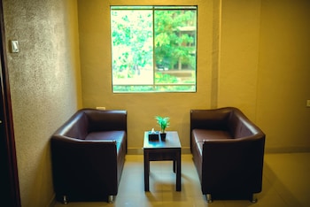 royal paradise hotel