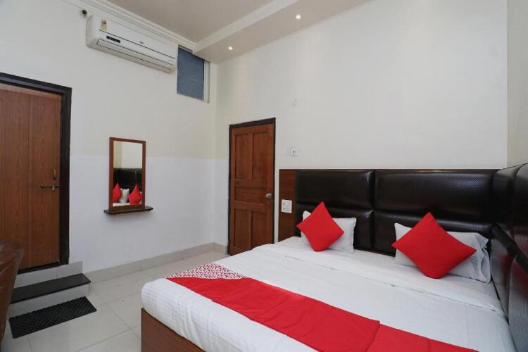 oyo 22396 hotel ashoka international