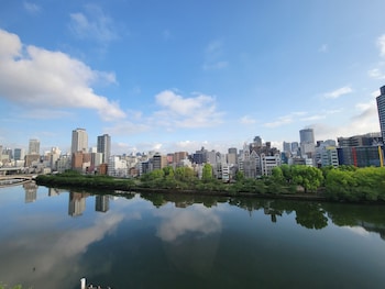 hotel osaka castle