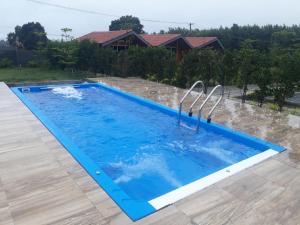 Trippr Chikkamagaluru,Madikeri>>Chikkamagaluru,4 star