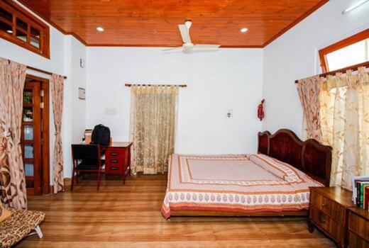 vamoose madhumita homestay