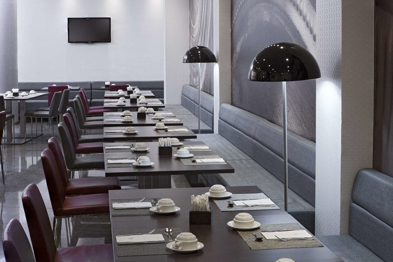 nh barcelona diagonal center